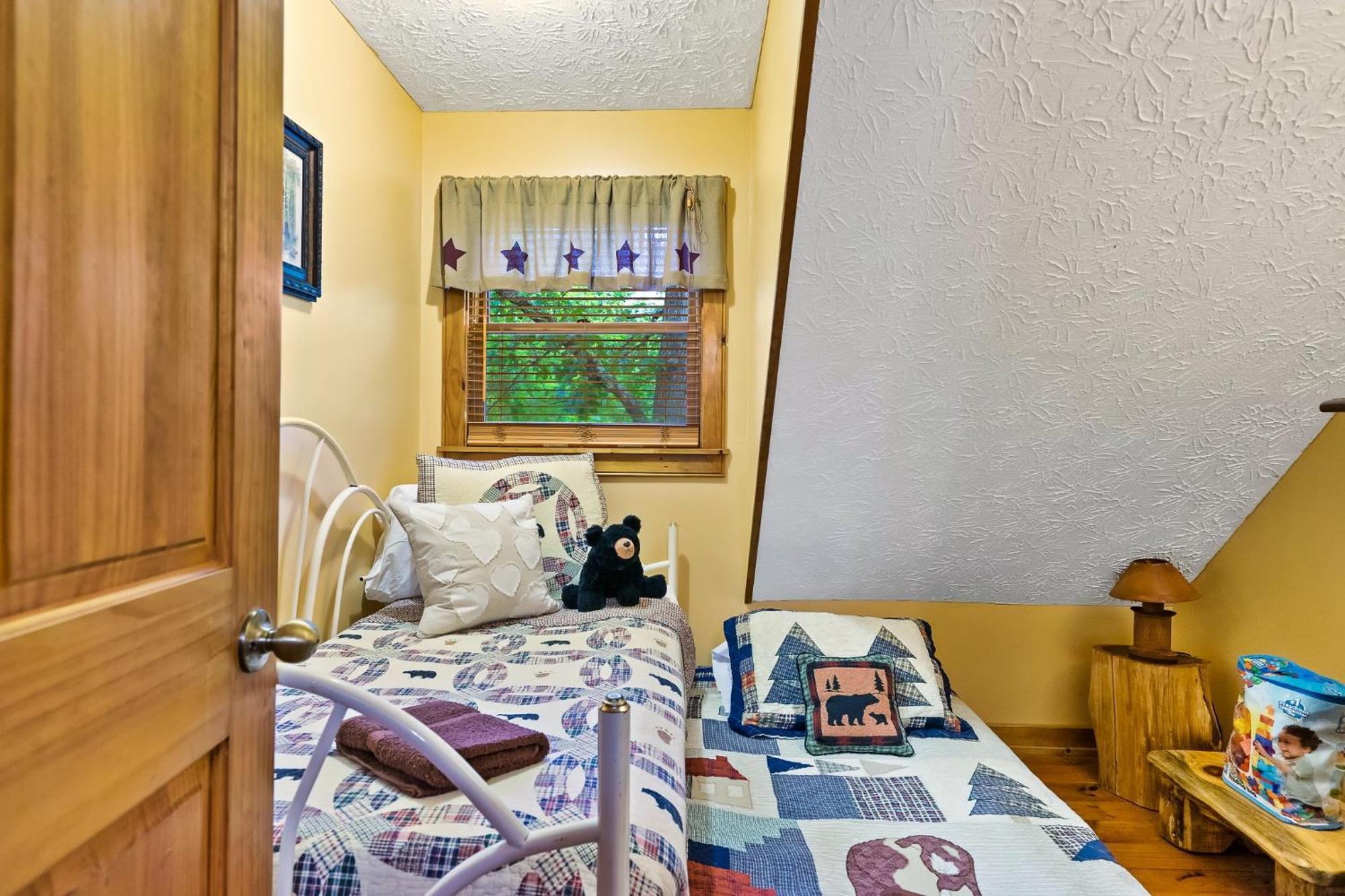 Cozy, Ada Accessible, Family Cabin With Hot Tub Sevierville Kültér fotó